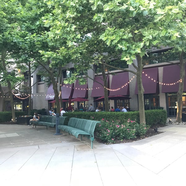 6/9/2017にCharlene S.がEmbassy Suites by Hilton Bethesda Washington DCで撮った写真