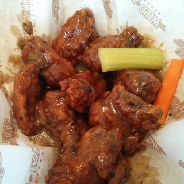 Wild Wing Wings Joint in Ottawa