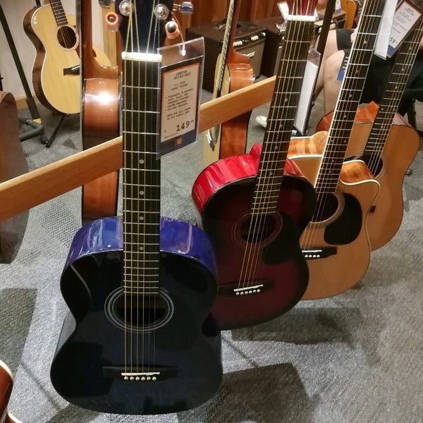 Long & McQuade Musical Instruments Scarborough, ON