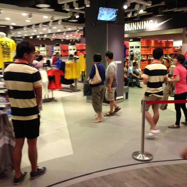 nike outlet store singapore