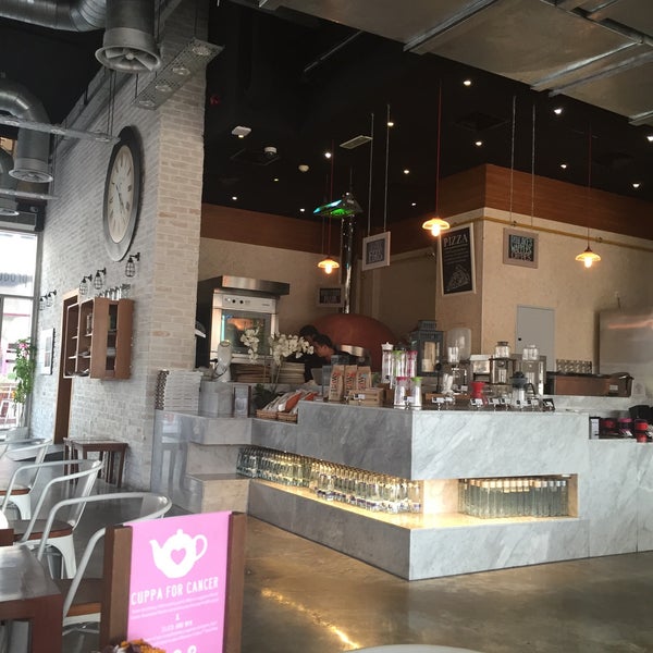 10/10/2015 tarihinde Lhenny B.ziyaretçi tarafından Pantry Cafe بانتري كافيه'de çekilen fotoğraf