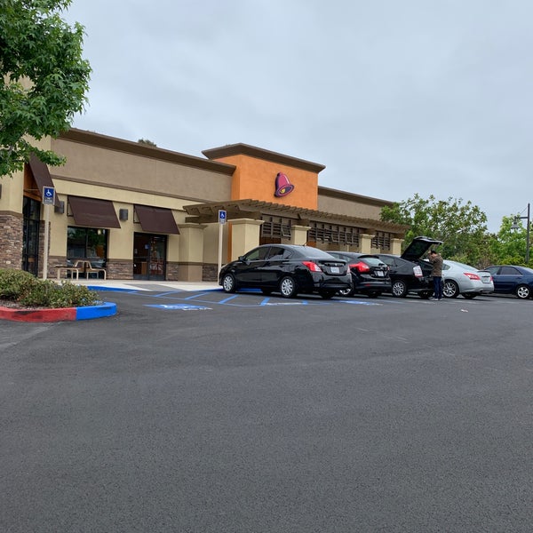 Taco Bell University Town Center 15 tips