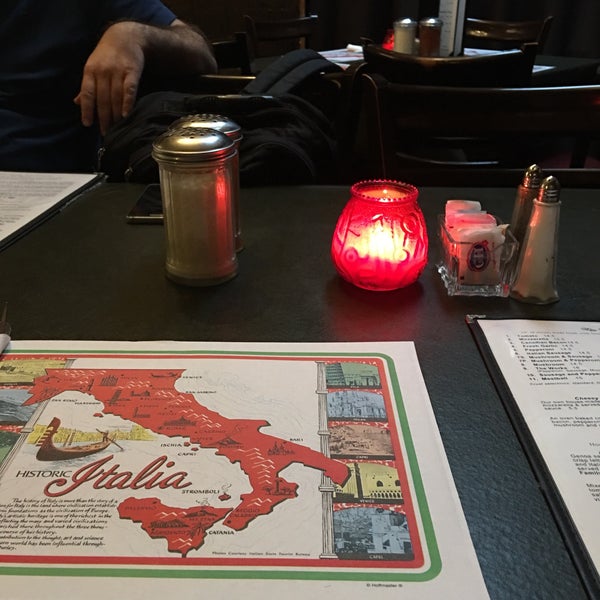9/9/2018にKaan B.がMona Lisa Italian Restaurantで撮った写真