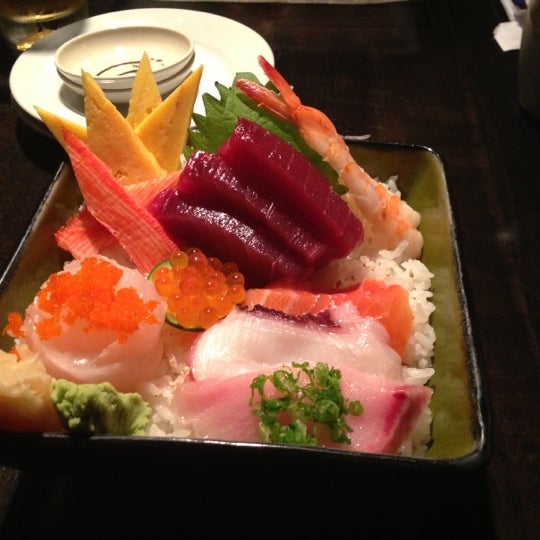 10/13/2012 tarihinde Romain V.ziyaretçi tarafından Gekko Sushi and Lounge'de çekilen fotoğraf