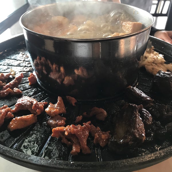 Hot Pot King Steamboat & Grill Shah Alam, Selangor