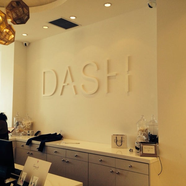 Das Foto wurde bei DASH von Misha K. am 3/8/2014 aufgenommen