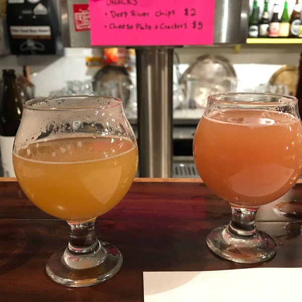 Photo taken at Overshores Brewing Co. by Luis V. on 2/3/2018