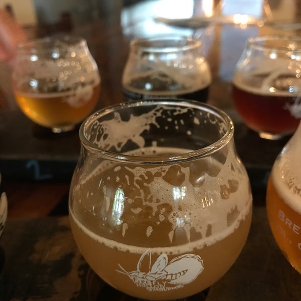 Photo taken at Firefly Hollow Brewing Co. by Luis V. on 8/16/2018