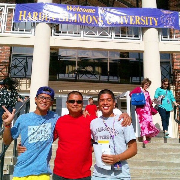 Foto scattata a Hardin-Simmons University da ✨ michael ✨ il 8/20/2014