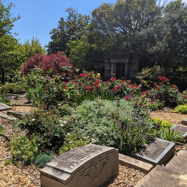 Photo taken at Oakland Cemetery by Dionne J. on 4/22/2023