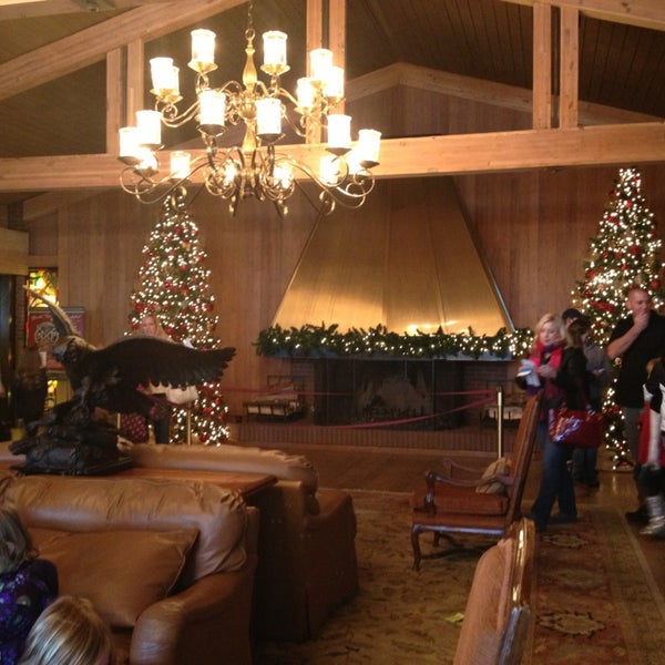 Photo taken at The Little America Hotel - Flagstaff by Michael M. on 12/22/2012