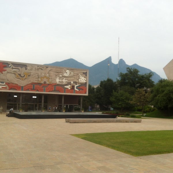 Foto tomada en Tecnológico de Monterrey (Campus Monterrey) por Marco A. M. el 5/19/2013