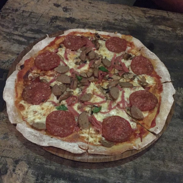 Sakapatat Beer Garden & Resto 21 tips from 689 visitors