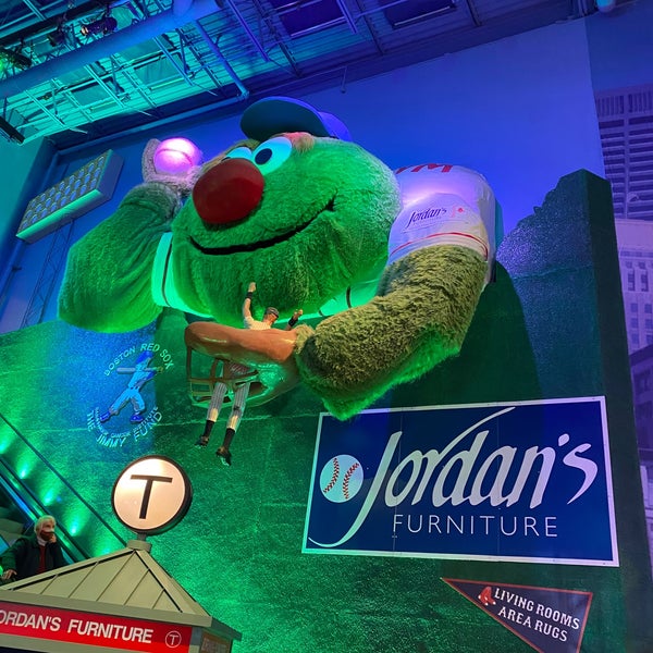 Jordan's Furniture Furniture and Home Store in Reading