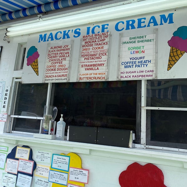 Photo taken at Mack&#39;s Ice Cream by Jean C. on 8/9/2020