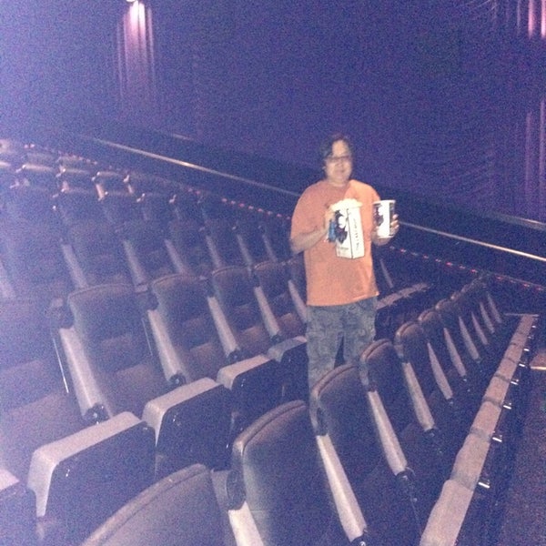 Photos at Regal Simi Valley Civic Center & IMAX Movie Theater