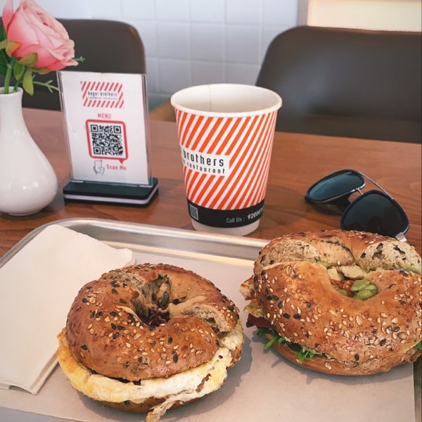 Photo taken at Bagel Brothers - Sandwich Restaurant by Fa - 94 on 6/19/2022