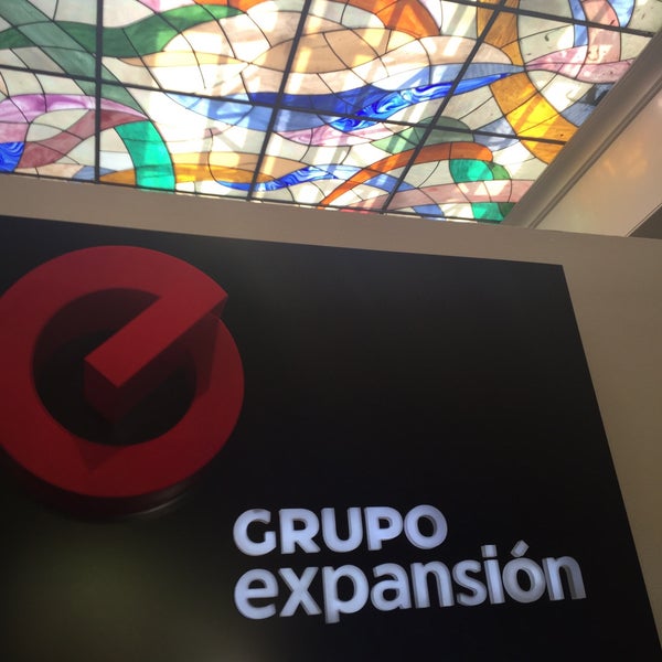 Photo taken at Grupo Expansión by Julio G. on 10/7/2015