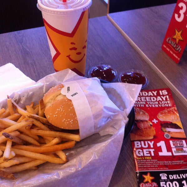 Carl's Junior Plaza semanggi American Restaurant in Jakarta Selatan