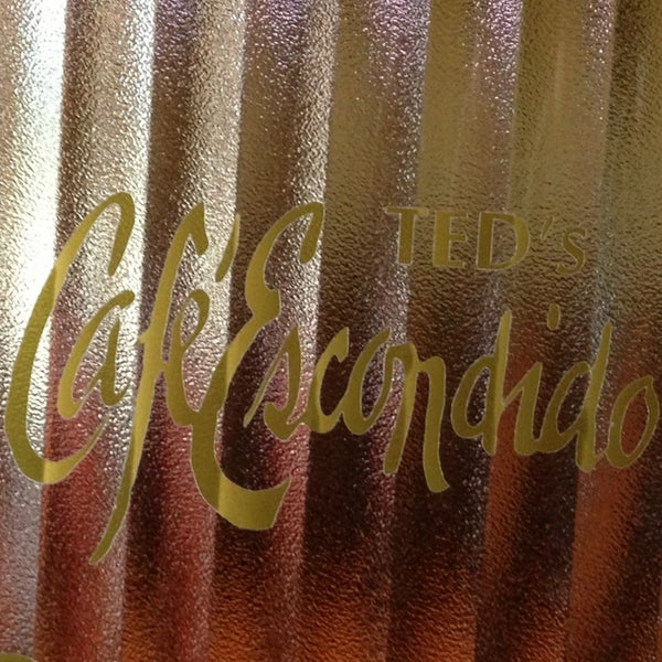 2/18/2013에 Jeremiah S.님이 Ted&#39;s Cafe Escondido에서 찍은 사진