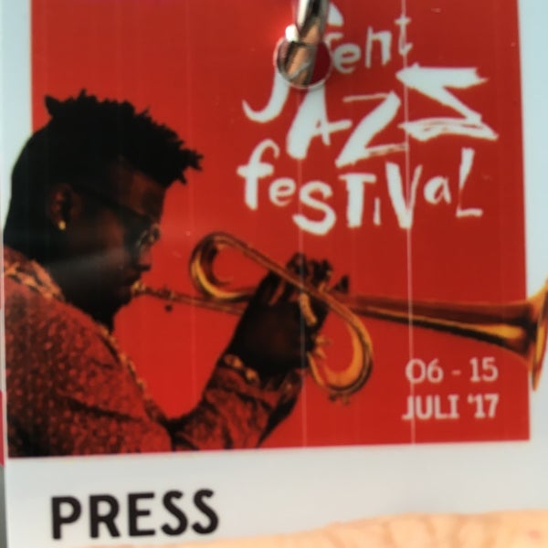 Foto tirada no(a) Gent Jazz Festival por A_R_A_N_K_A em 7/14/2017