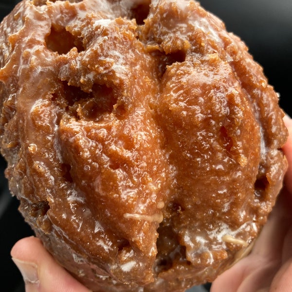 Photos at Chuck's Donuts 16 tips from 482 visitors