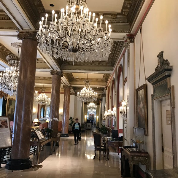 Das Foto wurde bei Le Pavillon Hotel von Sharon M. am 4/5/2018 aufgenommen