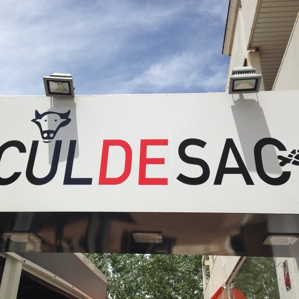 รูปภาพถ่ายที่ Cul de Sac โดย Gema S. เมื่อ 7/6/2014