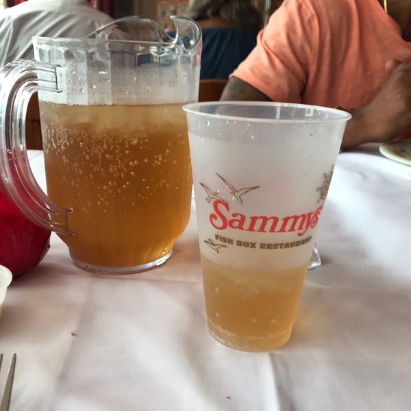 Photo taken at Sammy&#39;s Fish Box Restaurant by Bimini H. on 8/25/2018
