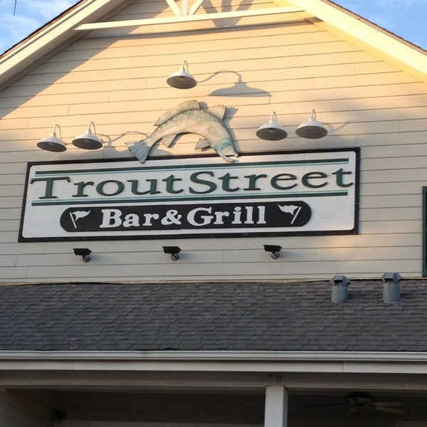 Trout Street Bar & Grill 29 tips from 722 visitors