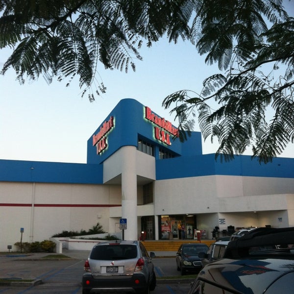 Photos At Brandsmart Usa Electronics Store In Deerfield Beach