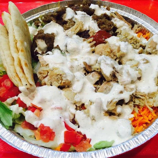 Photo taken at The Halal Guys by Stephie on 5/20/2016