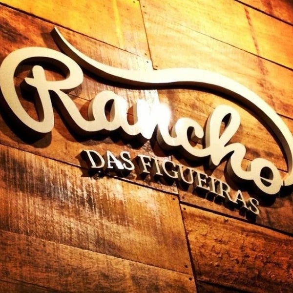 รูปภาพถ่ายที่ Rancho das Figueiras โดย Tavares เมื่อ 1/6/2013