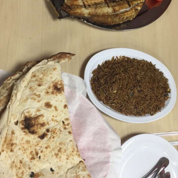 รูปภาพถ่ายที่ Nahrain Fish &amp; Chicken Grill โดย Saleh A. เมื่อ 12/12/2016