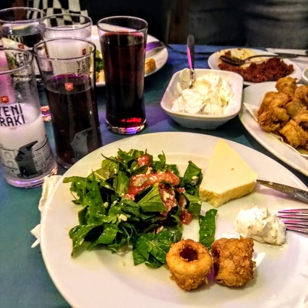 3/14/2018 tarihinde Merve İ.ziyaretçi tarafından Sokak Restaurant Cengizin Yeri'de çekilen fotoğraf