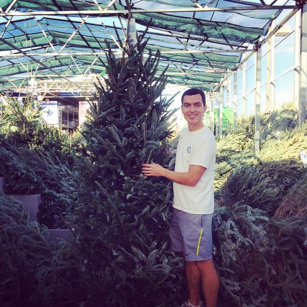 Lowe's Hardware Store in Jefferson