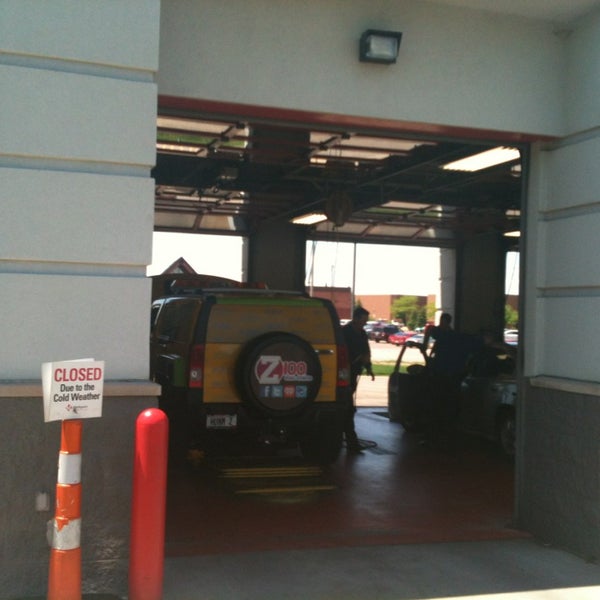 Markquart LubeNWash Automotive Repair Shop in Eau Claire