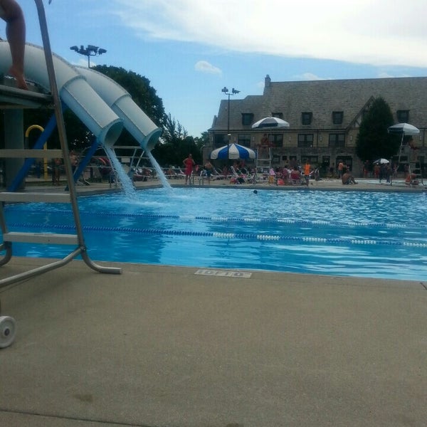 Forest Park Aquatic Center (сейчас закрыто) — 4 подсказки(ок)