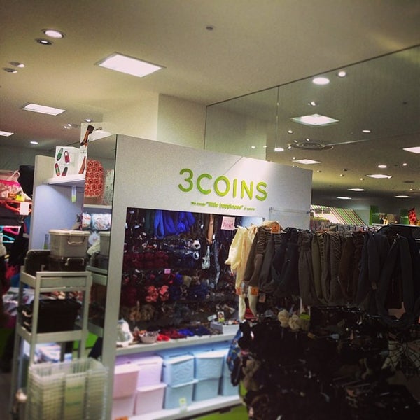 3coins Discount Store In 立川