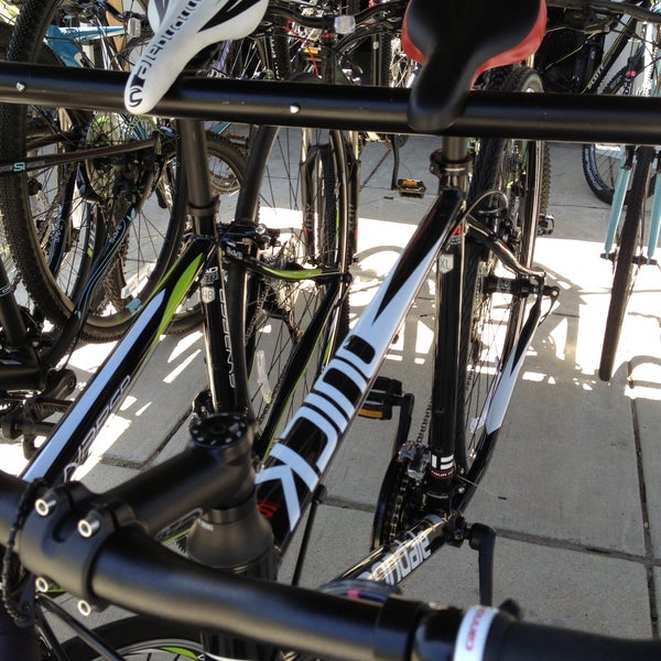 hub cville bikes