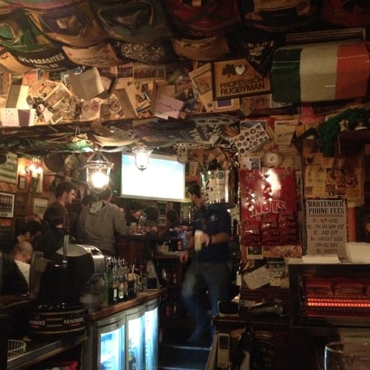 Photo taken at O&#39;Brady&#39;s Irish Pub by Gabriel B. on 11/14/2012