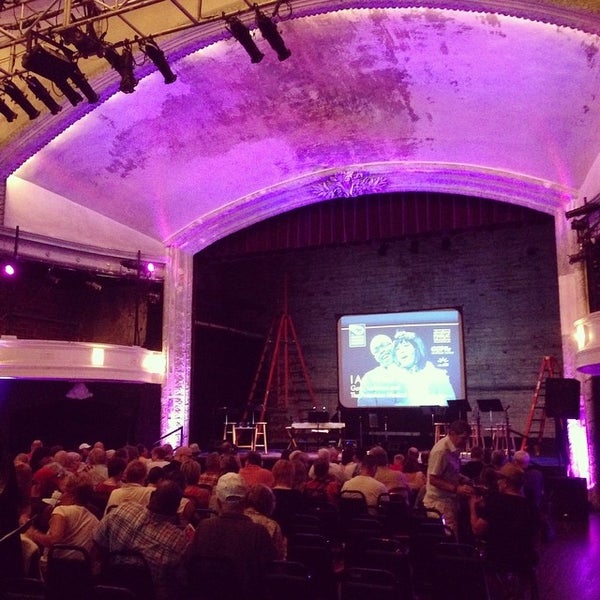 Foto scattata a Cleveland Public Theatre da Joey P. il 8/10/2014
