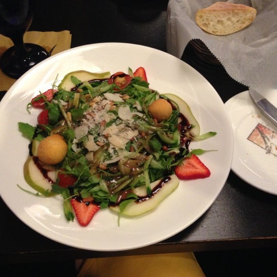 Photos at 4 Seasons Grille (Now Closed) 22 tips