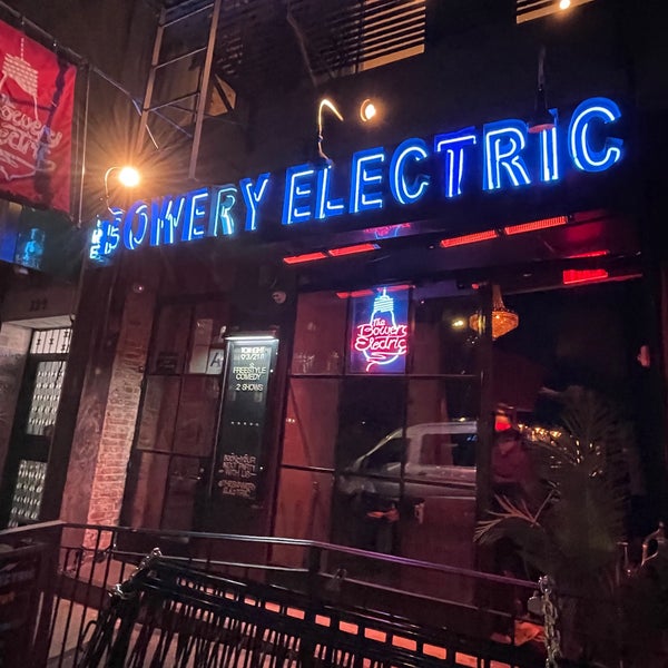 รูปภาพถ่ายที่ The Bowery Electric โดย Jaro G. เมื่อ 3/22/2023