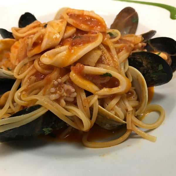 All the seafood is delicious in this restaurant I love it. #linguinedimare