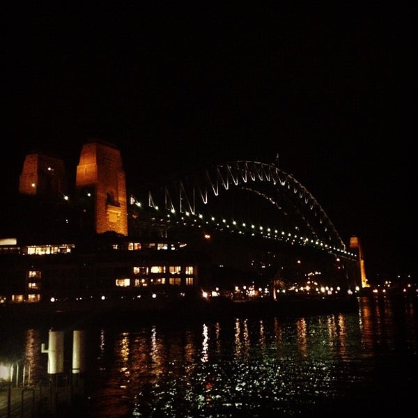 Снимок сделан в Harbour Rocks Hotel Sydney пользователем kharla marisse t. 1/12/2013