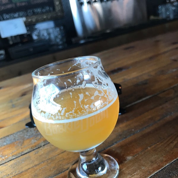 Photo taken at BuckleDown Brewing by Jason G. on 9/5/2019