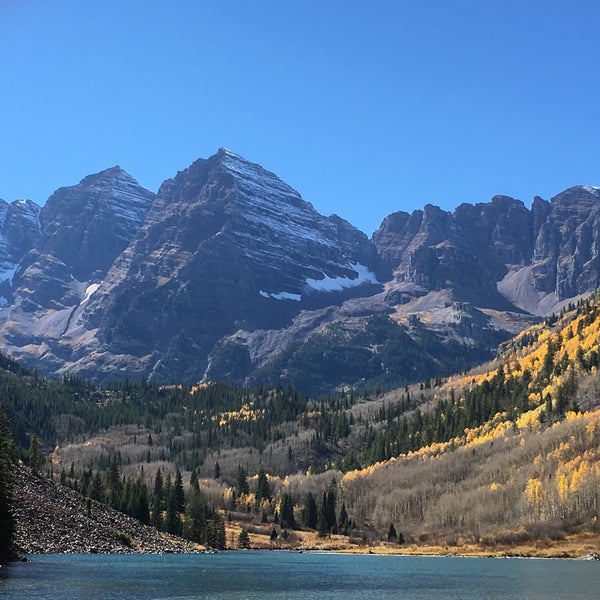 Photo taken at Maroon Bells Guide &amp; Outfitters by Rebecca N. on 10/10/2015
