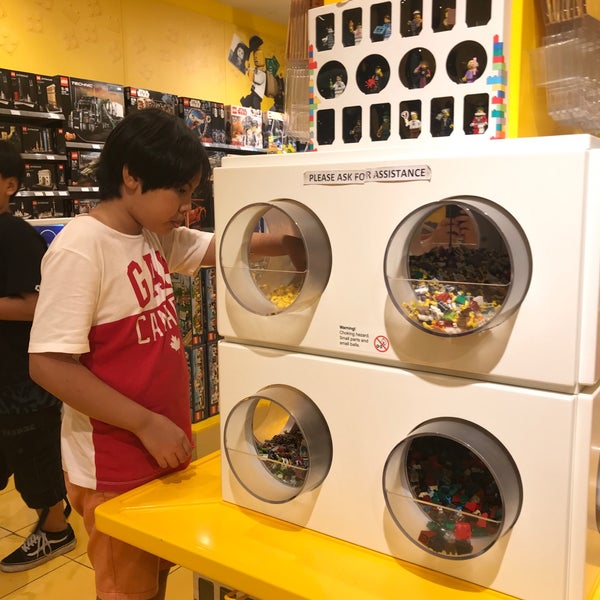 Lego store alabang town center hot sale