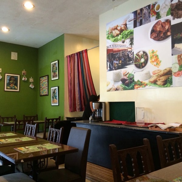 2/23/2014 tarihinde Ricardo S.ziyaretçi tarafından Galli Village Cafe'de çekilen fotoğraf